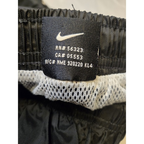 Vtg Nike Black Tag Nylon Athletic Shorts Lined Embroidered Pocket Swim XXL 33x7 - Picture 7 of 11